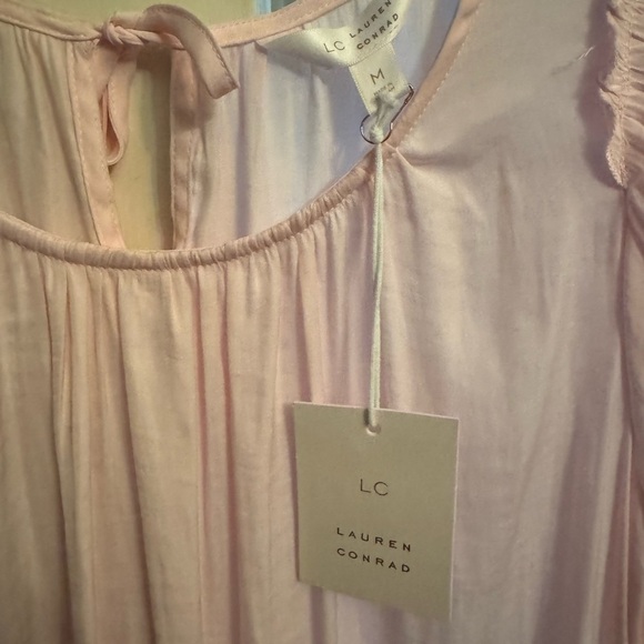 NWT: LC Lauren Conrad Pink Ruffle Tie Back Boho Blouse: Medium - Picture 2 of 3